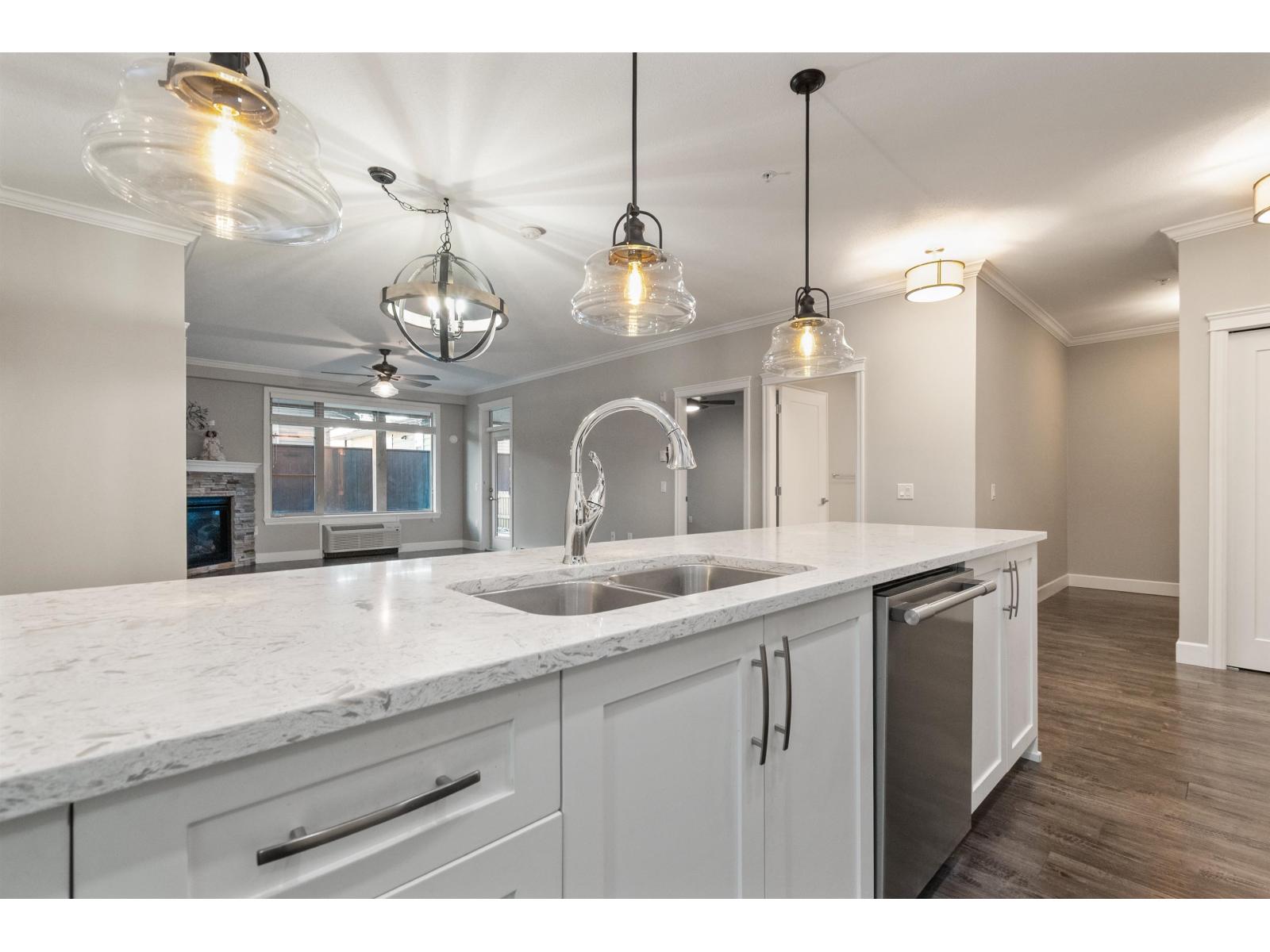 108 45754 Keith Wilson Road, Vedder Crossing, Chilliwack, British Columbia  V2R 6A9 - Photo 8 - R3084373