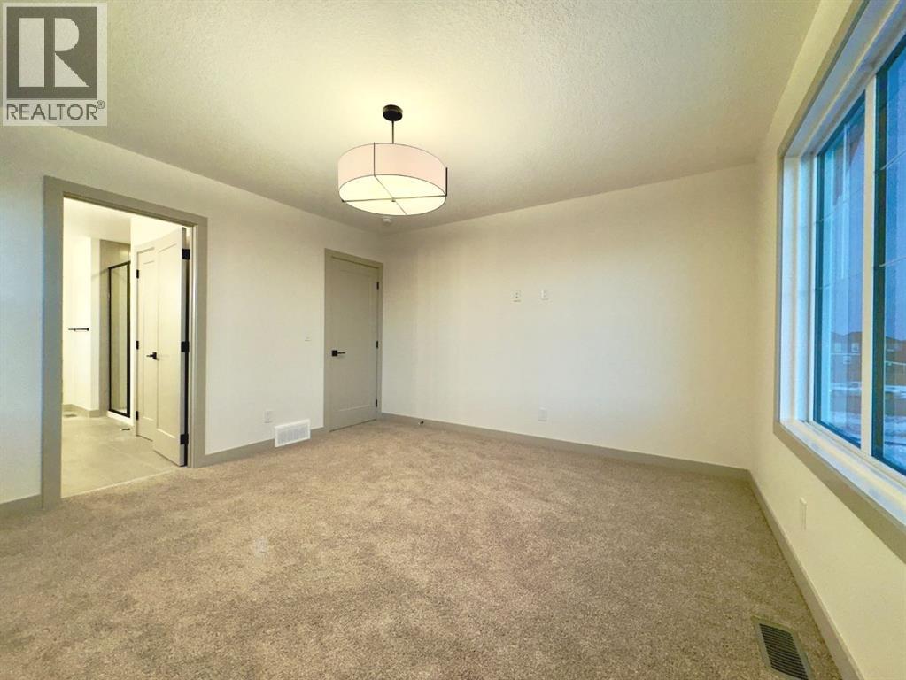 37 North Bridges Landing, Langdon, Alberta  T0J 1X3 - Photo 15 - A2286202