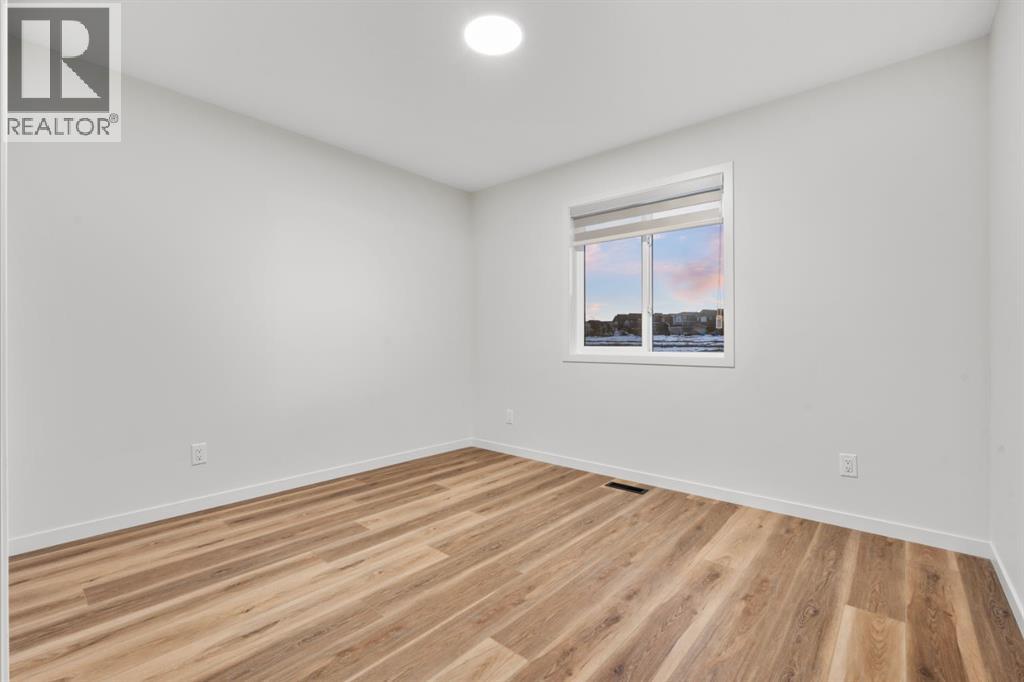 353 Herron Mews NE, Calgary, Alberta  T3P 1Y7 - Photo 16 - A2291659