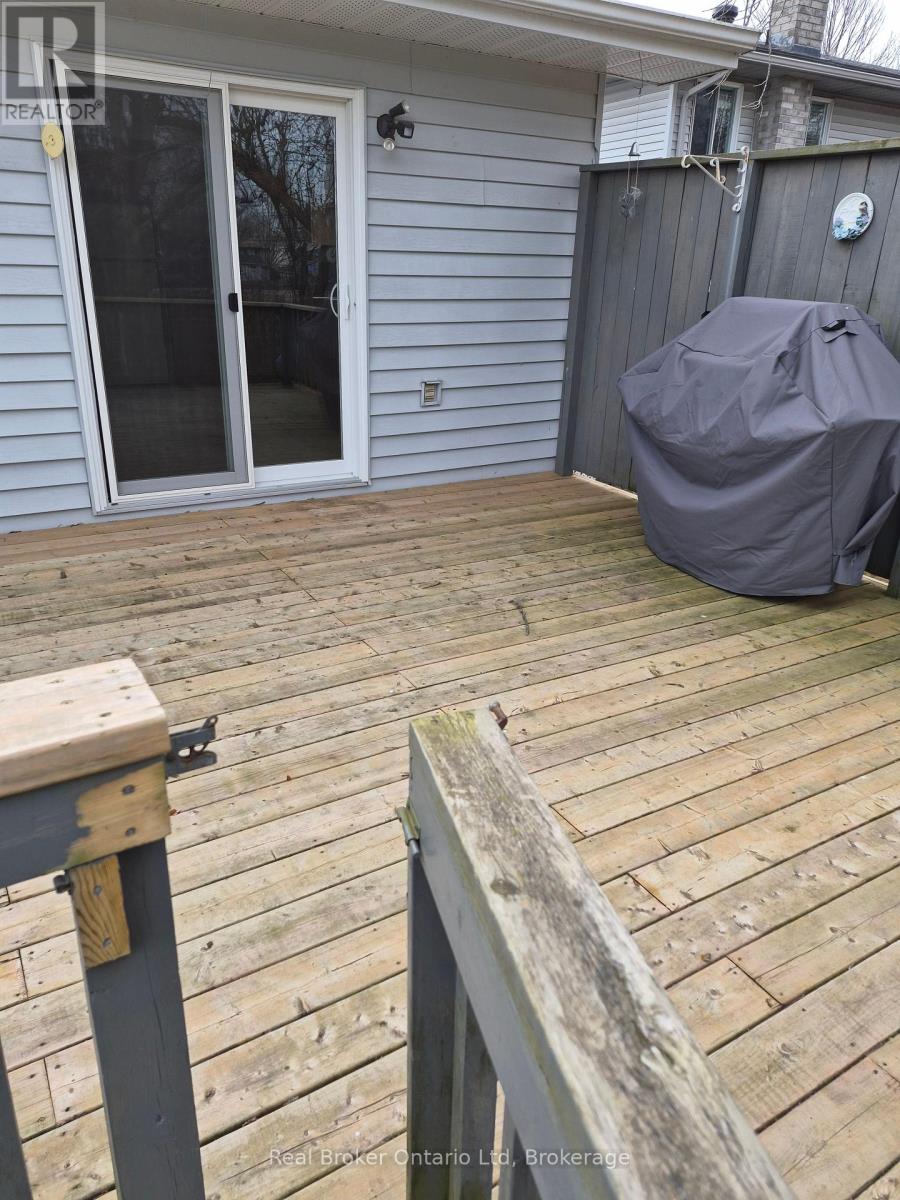 2022 7th Avenue E, Owen Sound, Ontario  N4K 6R9 - Photo 37 - X12934108