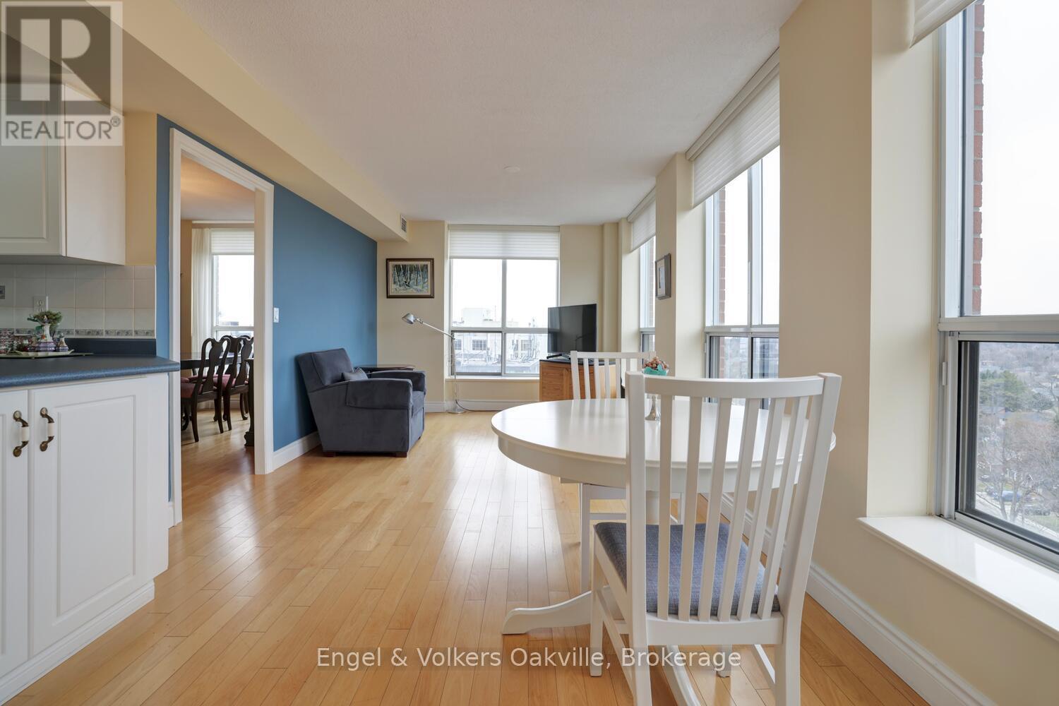 1402 - 442 Maple Avenue, Burlington, Ontario  L7S 2L7 - Photo 25 - W12936268