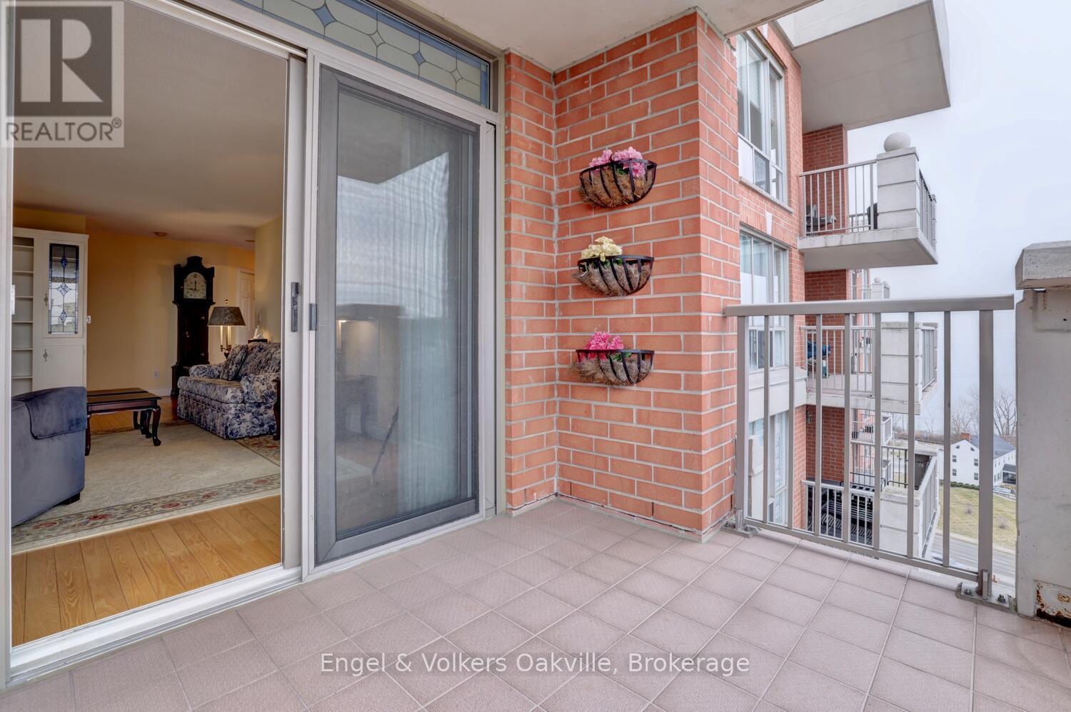 1402 - 442 Maple Avenue, Burlington, Ontario  L7S 2L7 - Photo 43 - W12936268