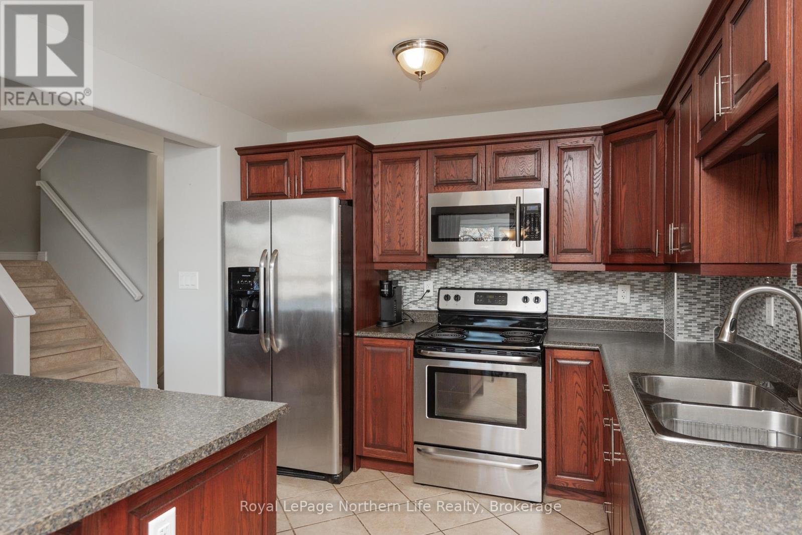 419 King Street W, North Bay, Ontario  P1B 6A1 - Photo 10 - X12936292