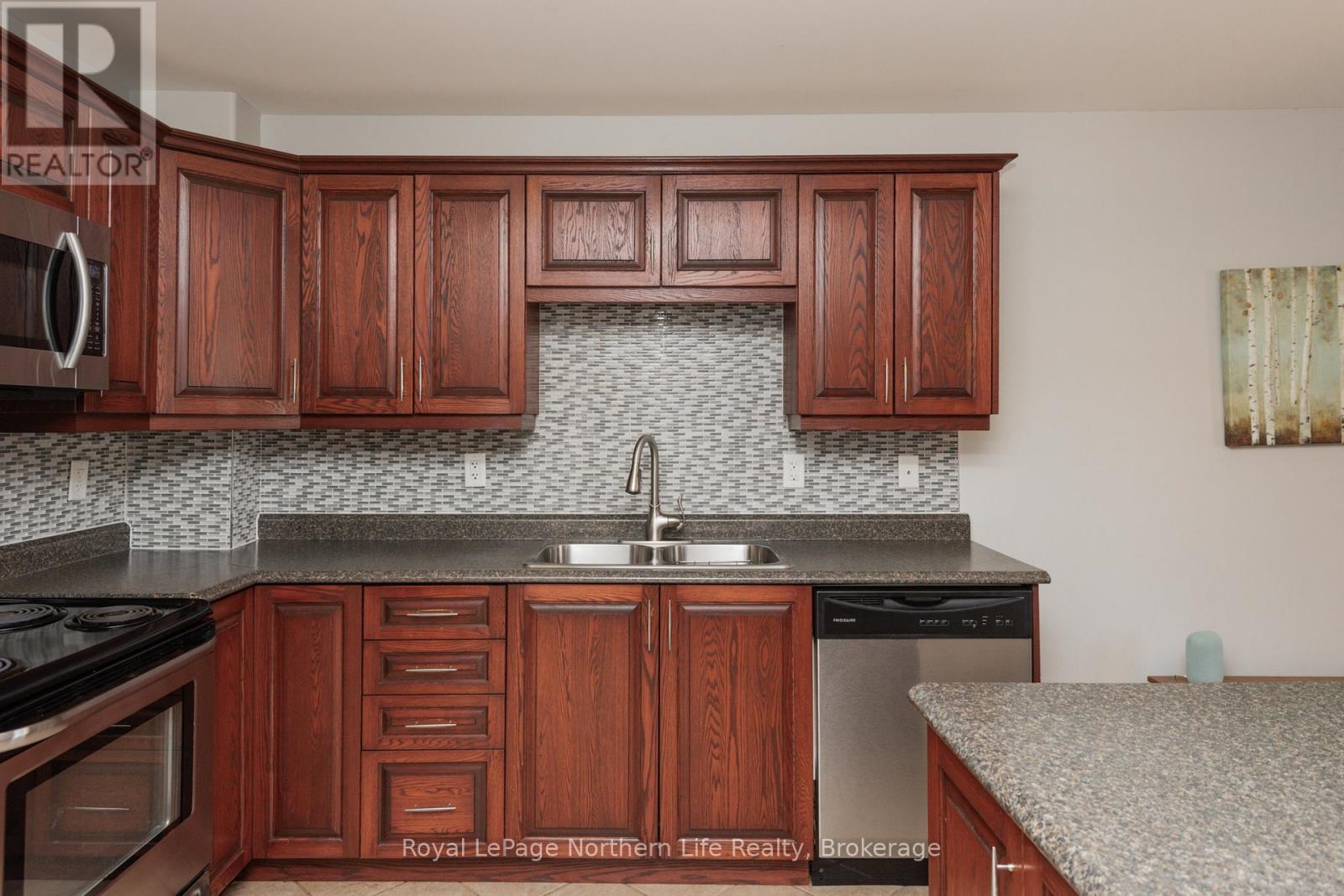 419 King Street W, North Bay, Ontario  P1B 6A1 - Photo 9 - X12936292