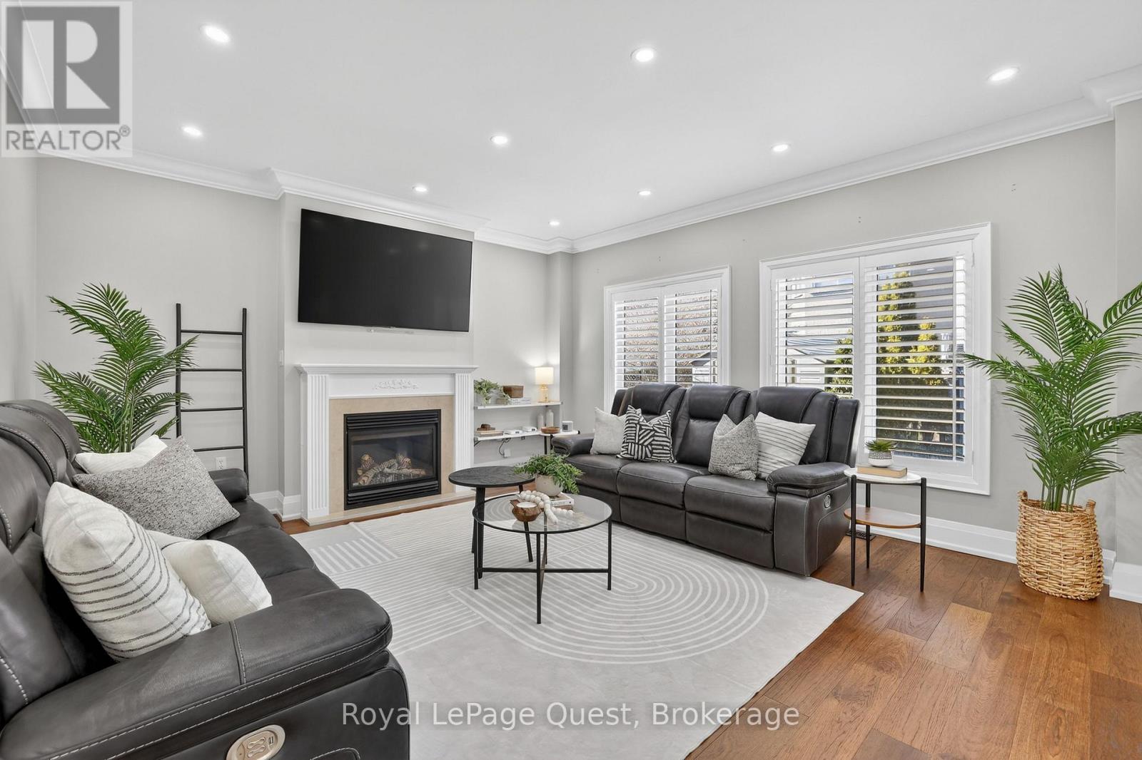 153 Woodbury Crescent, Newmarket (Summerhill Estates), Ontario  L3X 2S5 - Photo 12 - N12936320