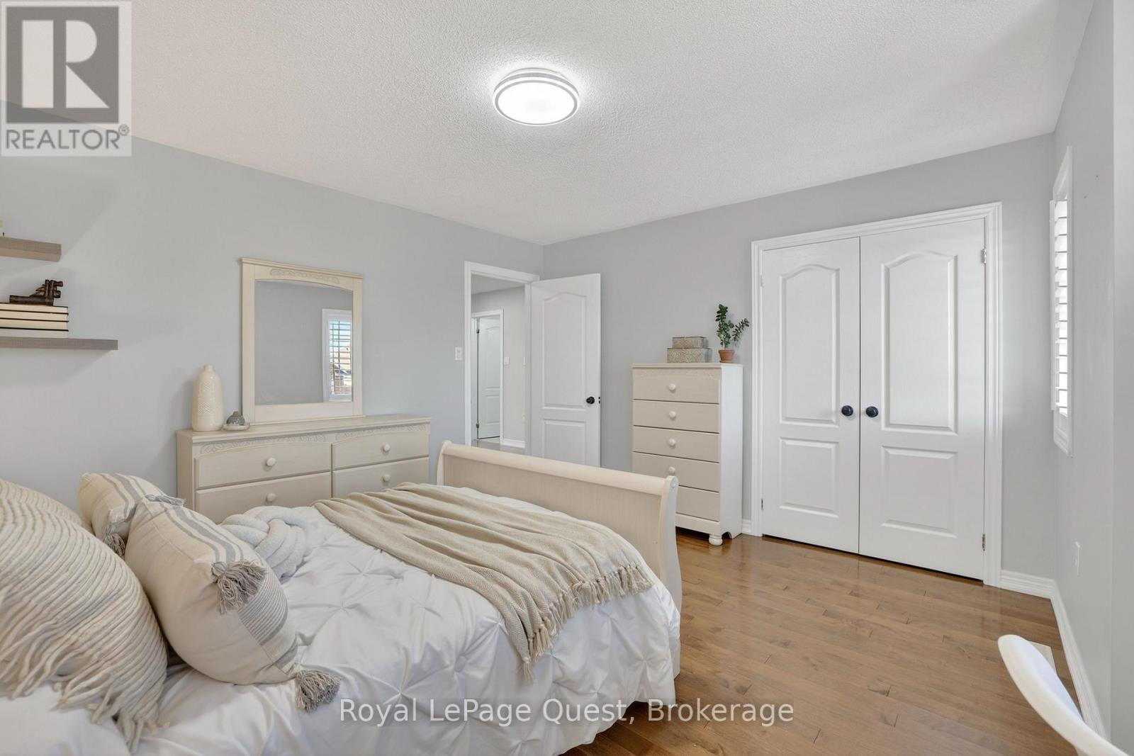 153 Woodbury Crescent, Newmarket (Summerhill Estates), Ontario  L3X 2S5 - Photo 22 - N12936320