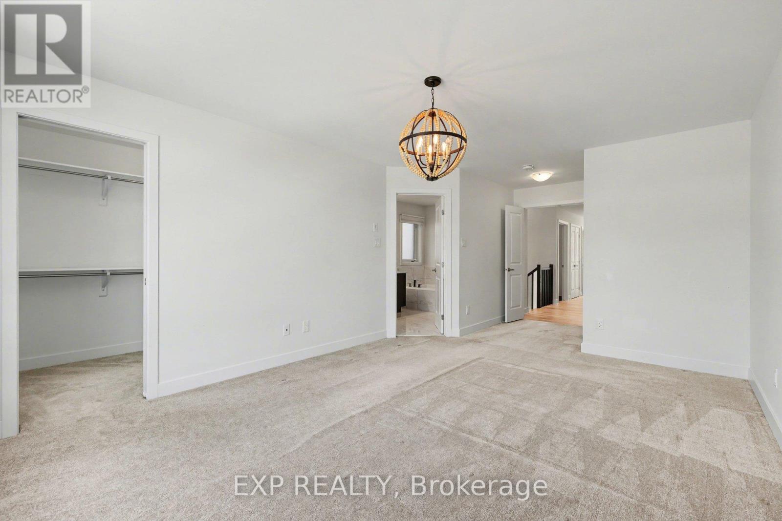 40 Baldcypress Way, Ottawa, Ontario  K2V 0L6 - Photo 29 - X12933672