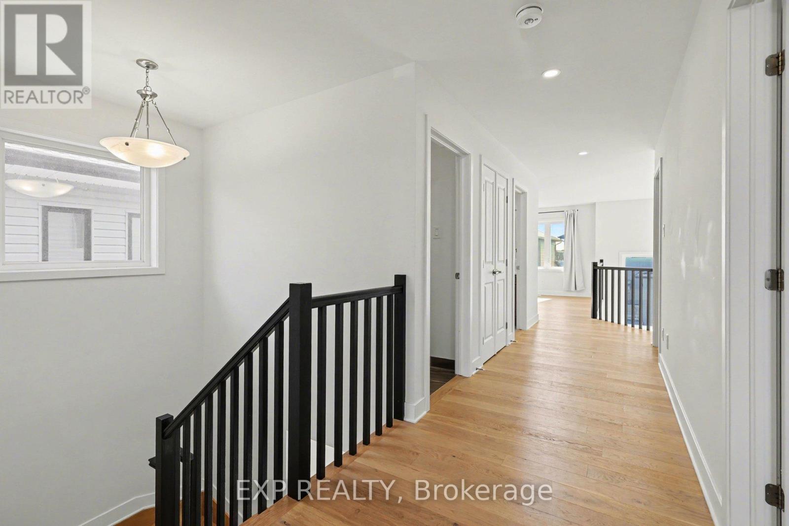 40 Baldcypress Way, Ottawa, Ontario  K2V 0L6 - Photo 26 - X12933672