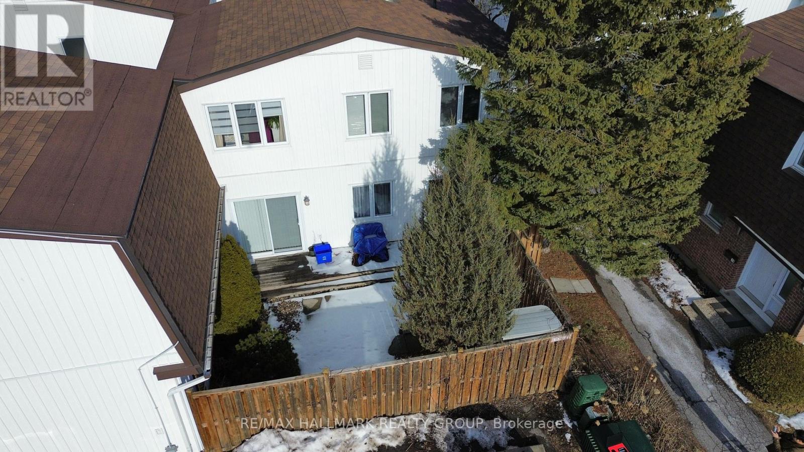 8 - 837 Eastvale Drive, Ottawa, Ontario  K1J 7T5 - Photo 26 - X12935698