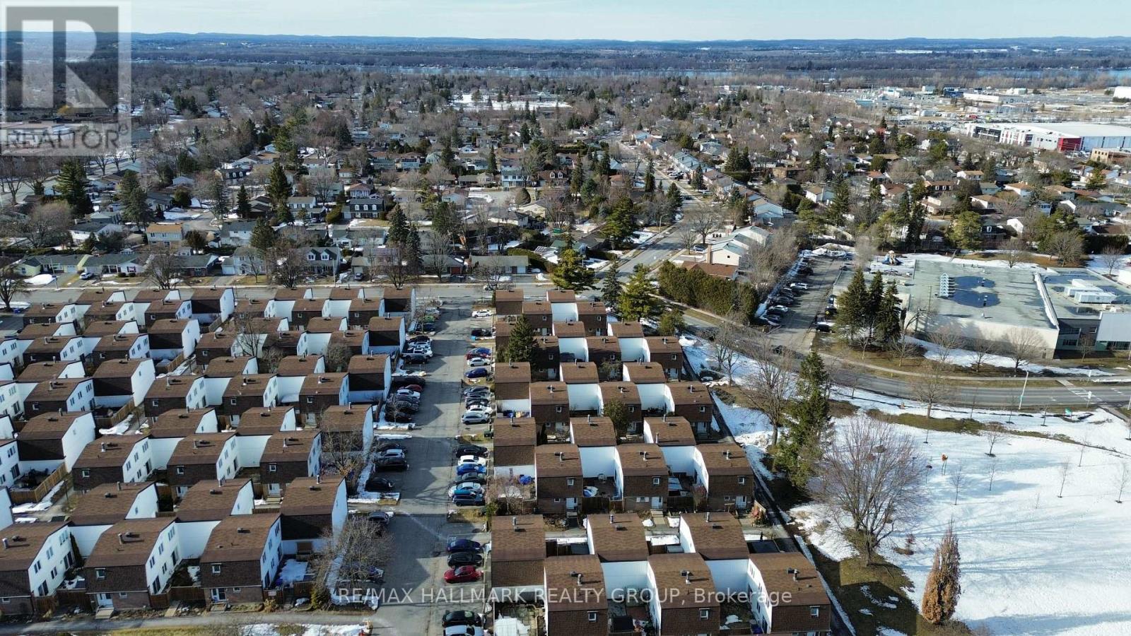 8 - 837 Eastvale Drive, Ottawa, Ontario  K1J 7T5 - Photo 29 - X12935698