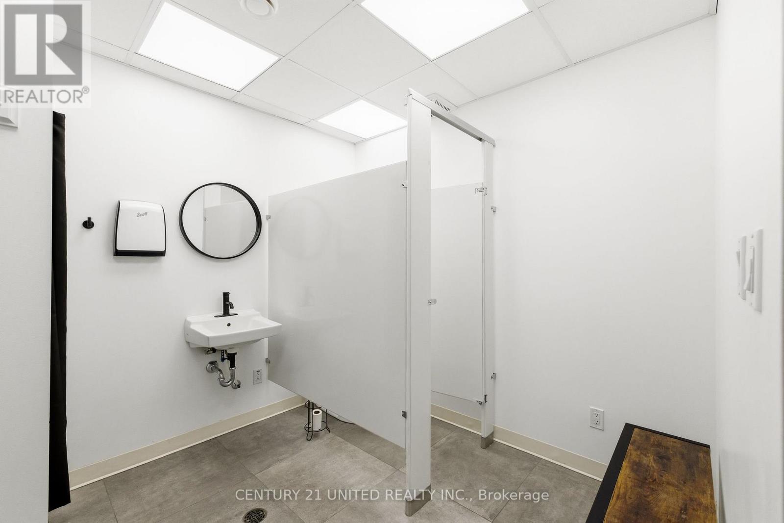 B13 - 1472 Thornton Road N, Oshawa, Ontario  L1L 0P3 - Photo 9 - E12936242