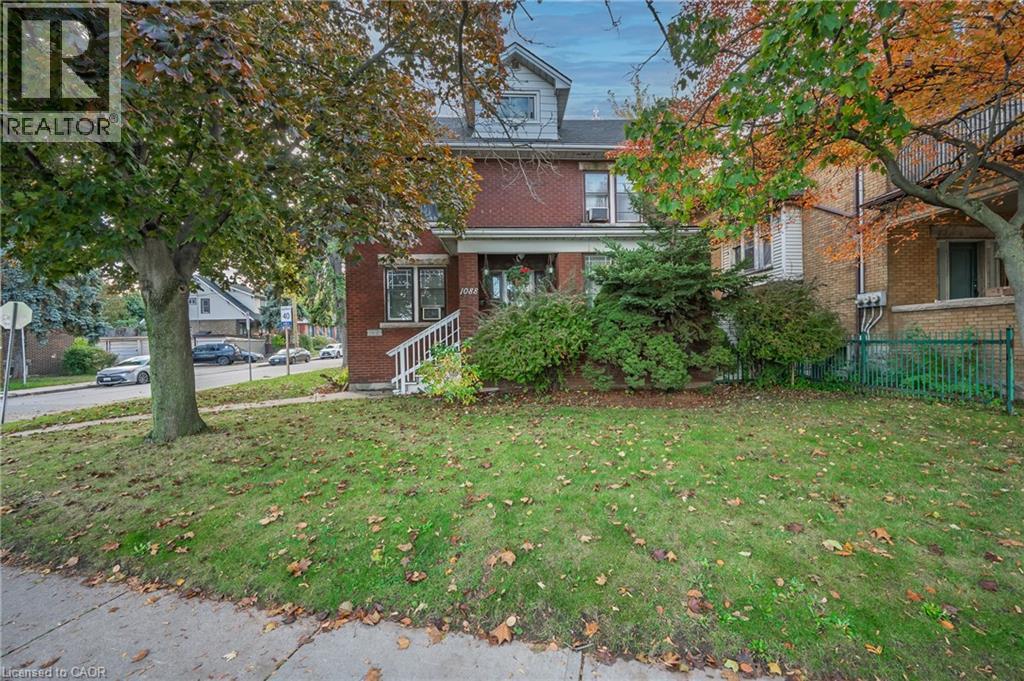 1088 KING Street E, Hamilton, Ontario