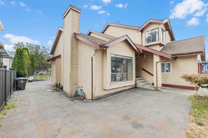 7008 129a Street, Surrey, British Columbia  V3W 7B2 - Photo 6 - R3102690