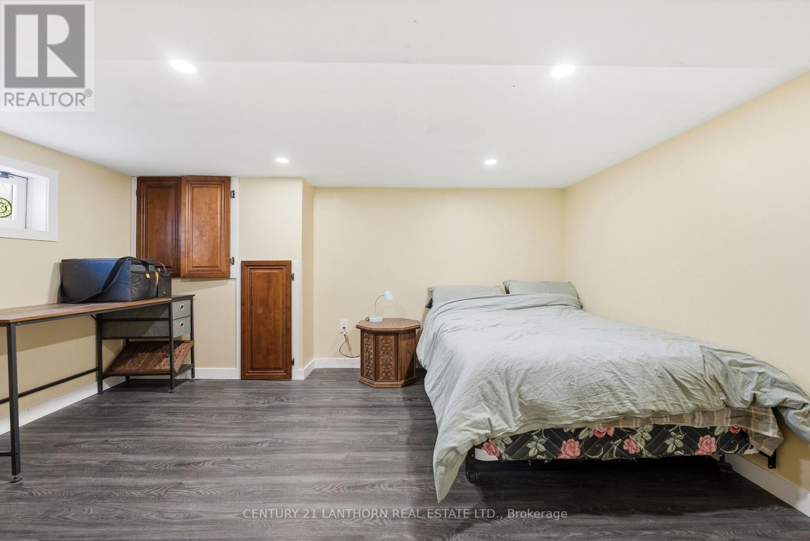 29 Valleyview Crescent, Belleville, Ontario  K8P 3E9 - Photo 25 - X12936212