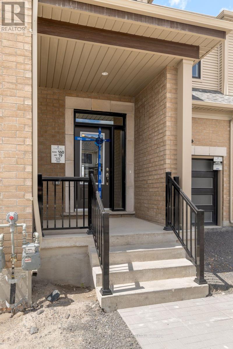 525 Worden Street, Cobourg, Ontario  K9A 4J6 - Photo 2 - X12936300