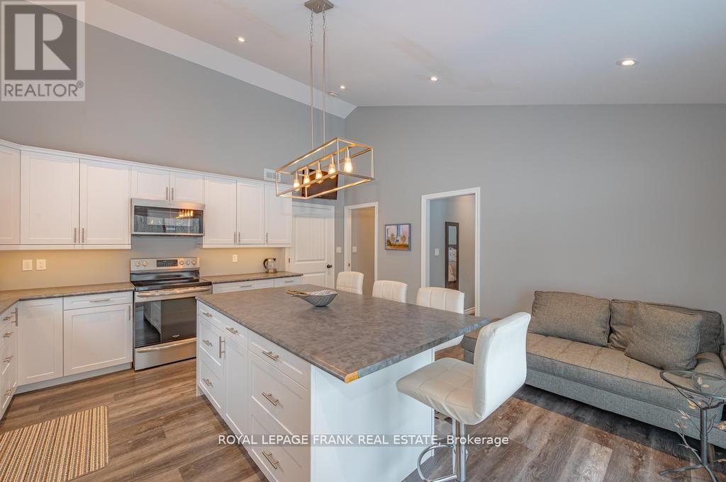 24 Ted's Lane, Trent Lakes, Ontario  K0L 1J0 - Photo 14 - X12936310