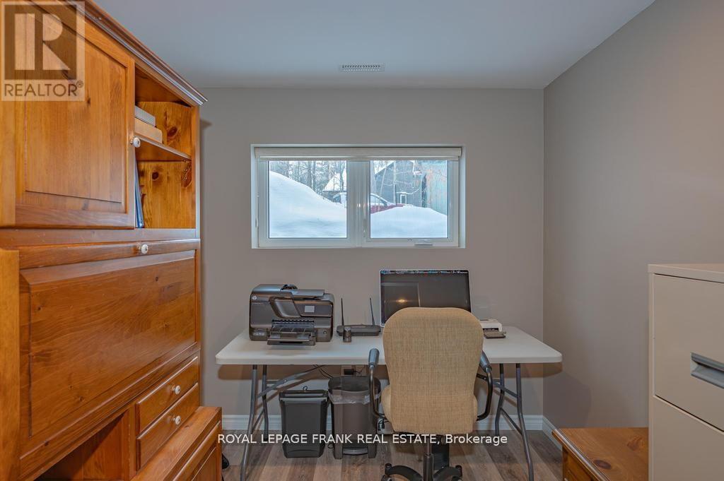24 Ted's Lane, Trent Lakes, Ontario  K0L 1J0 - Photo 28 - X12936310