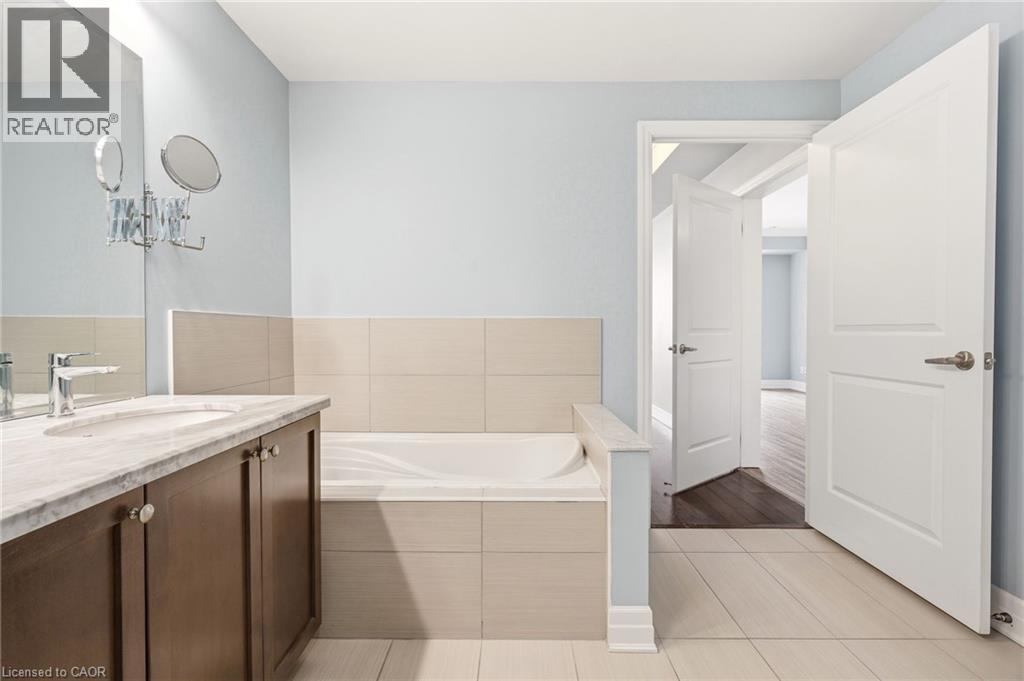 2300 Upper Middle Road W Unit# 308, Oakville, Ontario  L6M 0T4 - Photo 25 - 40815977