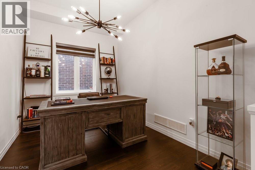 102 Greenwich Avenue, Stoney Creek, Ontario  L8J 0L6 - Photo 15 - 40816015