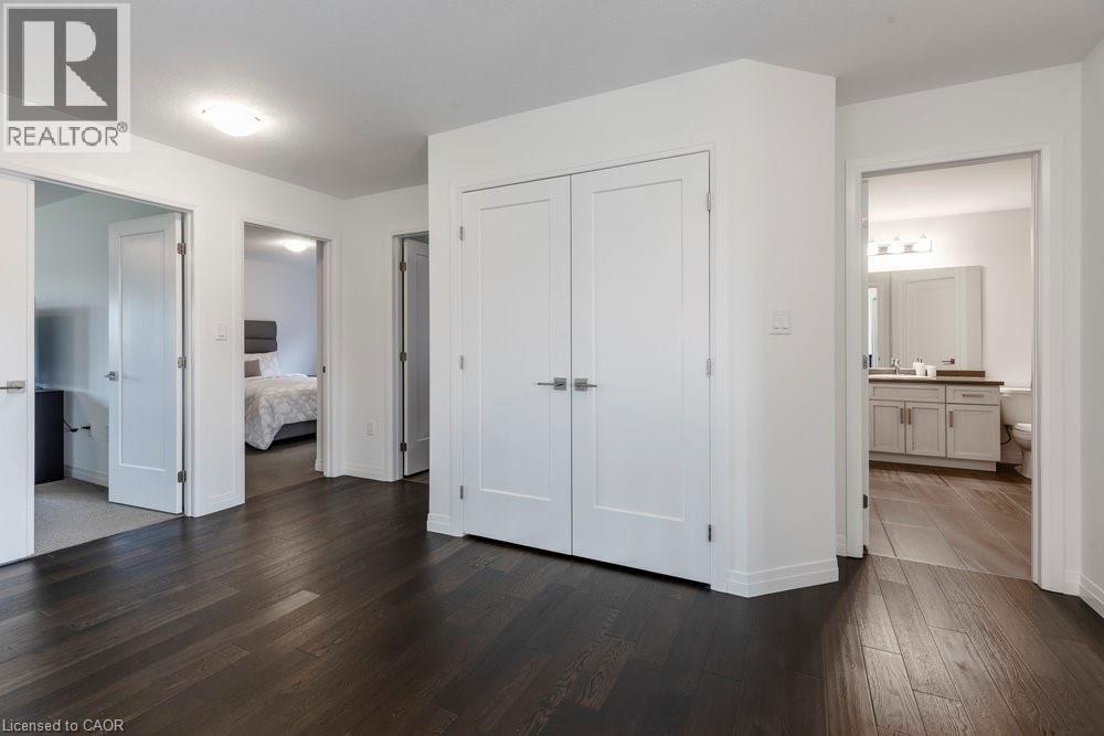 102 Greenwich Avenue, Stoney Creek, Ontario  L8J 0L6 - Photo 20 - 40816015