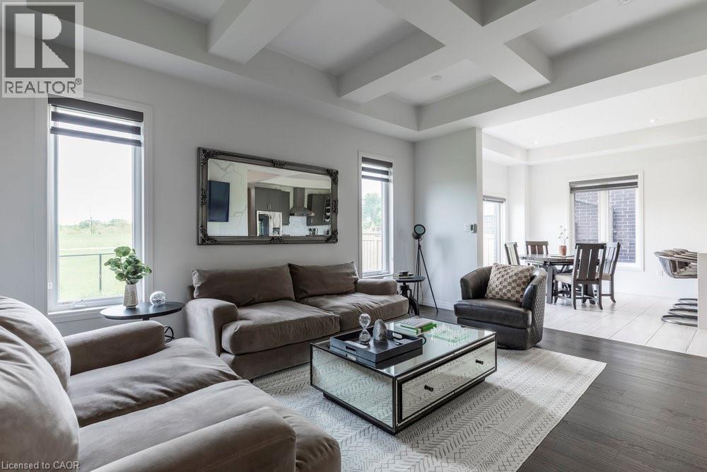 102 Greenwich Avenue, Stoney Creek, Ontario  L8J 0L6 - Photo 13 - 40816015