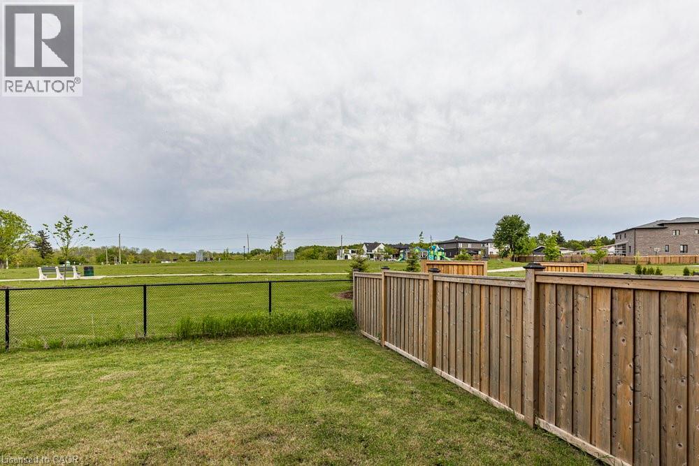 102 Greenwich Avenue, Stoney Creek, Ontario  L8J 0L6 - Photo 34 - 40816015