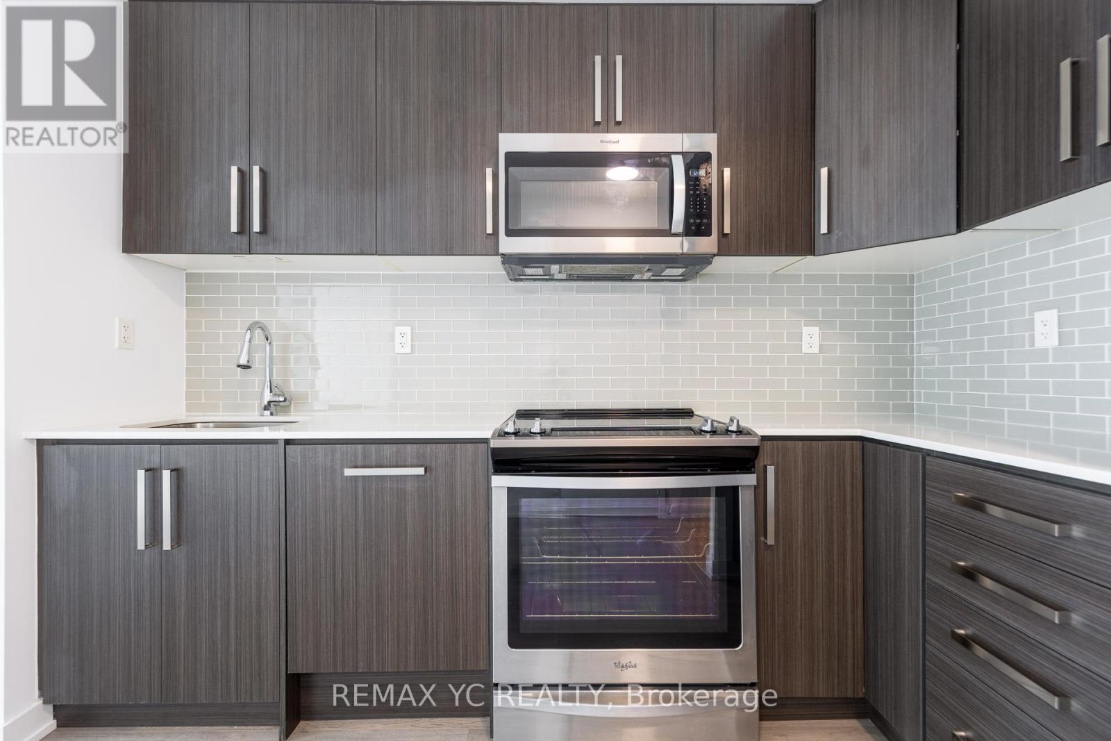 3208 - 5180 Yonge Street, Toronto, Ontario  M2N 5P6 - Photo 4 - C12936110