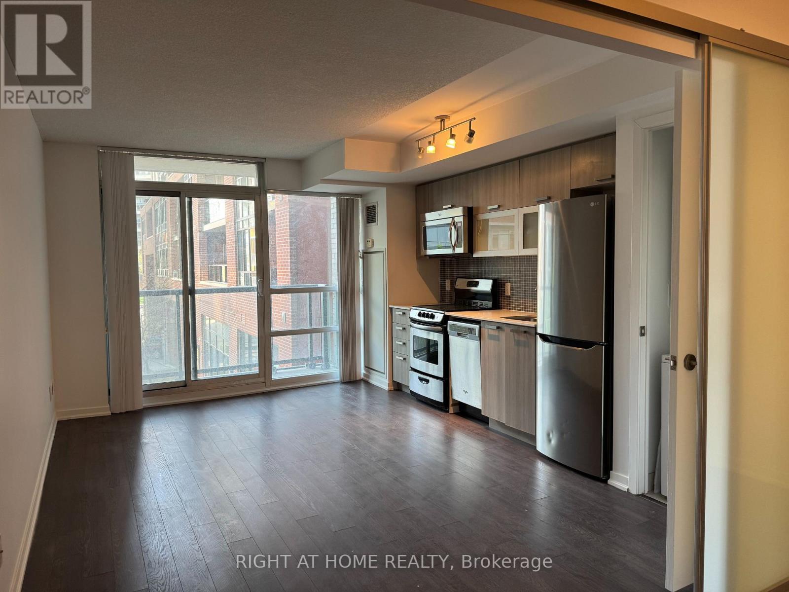 317 - 68 Abell Street, Toronto, Ontario M6J 0B1 - Photo 2 - C12936144