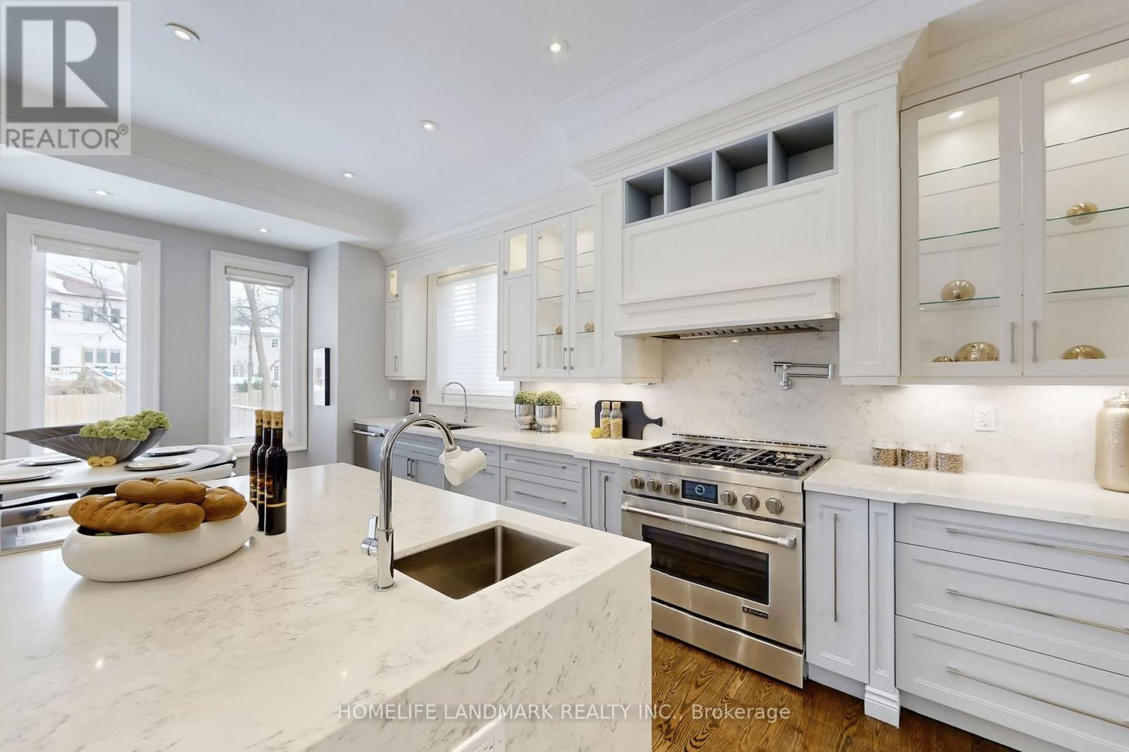 122 Parkview Avenue, Toronto, Ontario  M2N 3Y5 - Photo 23 - C12936146