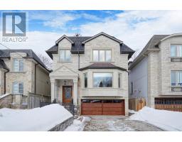 122 PARKVIEW AVENUE, Toronto, Ontario