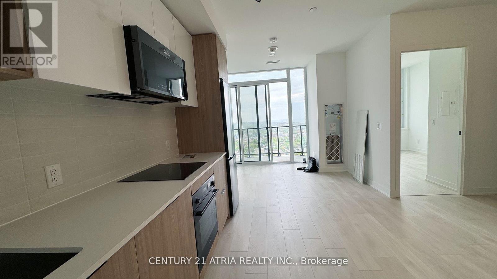 LPH01 - 5 DEFRIES STREET, Toronto, Ontario