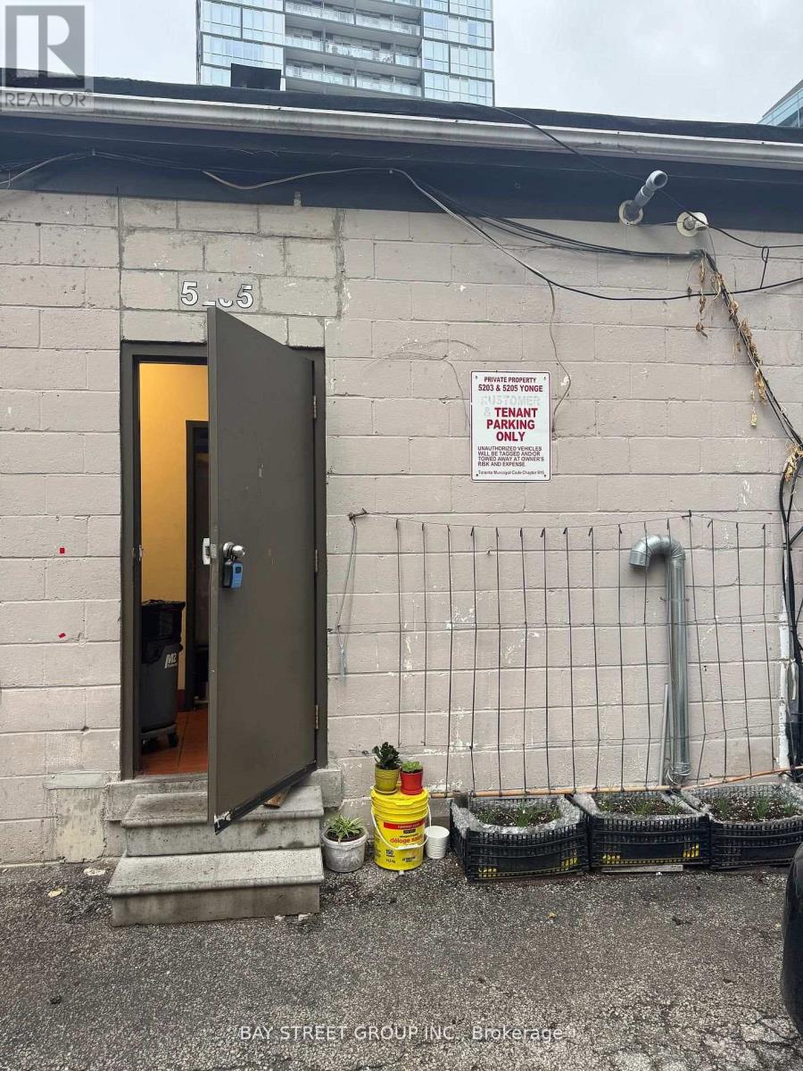 5205 Yonge Street, Toronto, Ontario  M2N 5P7 - Photo 13 - C12936164