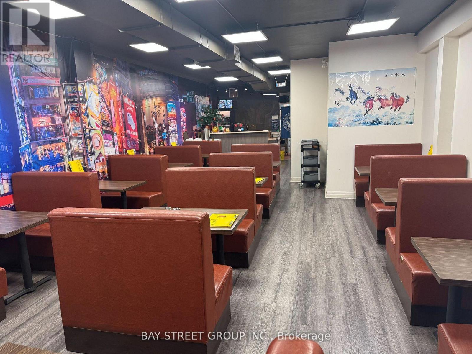 5205 Yonge Street, Toronto, Ontario  M2N 5P7 - Photo 2 - C12936164