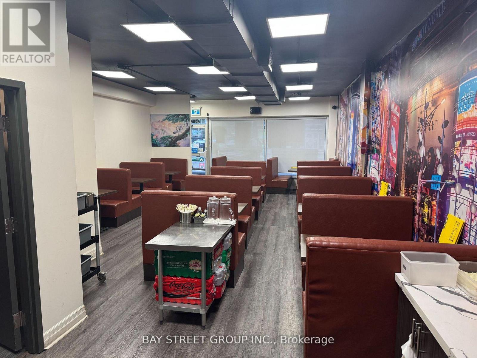 5205 Yonge Street, Toronto, Ontario  M2N 5P7 - Photo 3 - C12936164