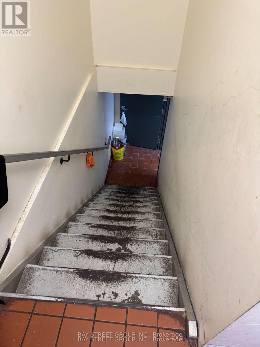 5205 Yonge Street, Toronto, Ontario  M2N 5P7 - Photo 8 - C12936164