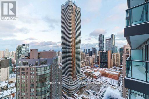 2914 - 955 Bay Street, Toronto, Ontario  M5S 0C6 - Photo 11 - C12936168