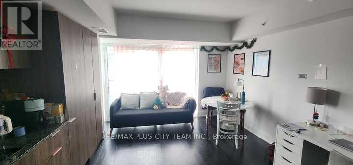 2914 - 955 Bay Street, Toronto, Ontario  M5S 0C6 - Photo 2 - C12936168