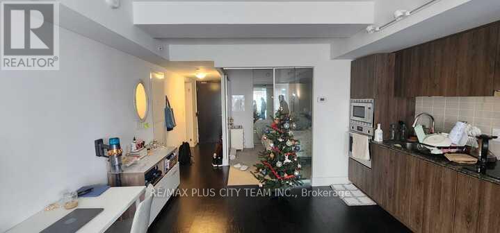 2914 - 955 Bay Street, Toronto, Ontario  M5S 0C6 - Photo 3 - C12936168