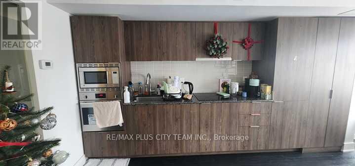 2914 - 955 Bay Street, Toronto, Ontario  M5S 0C6 - Photo 4 - C12936168