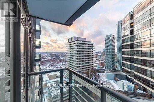 2914 - 955 Bay Street, Toronto, Ontario  M5S 0C6 - Photo 8 - C12936168