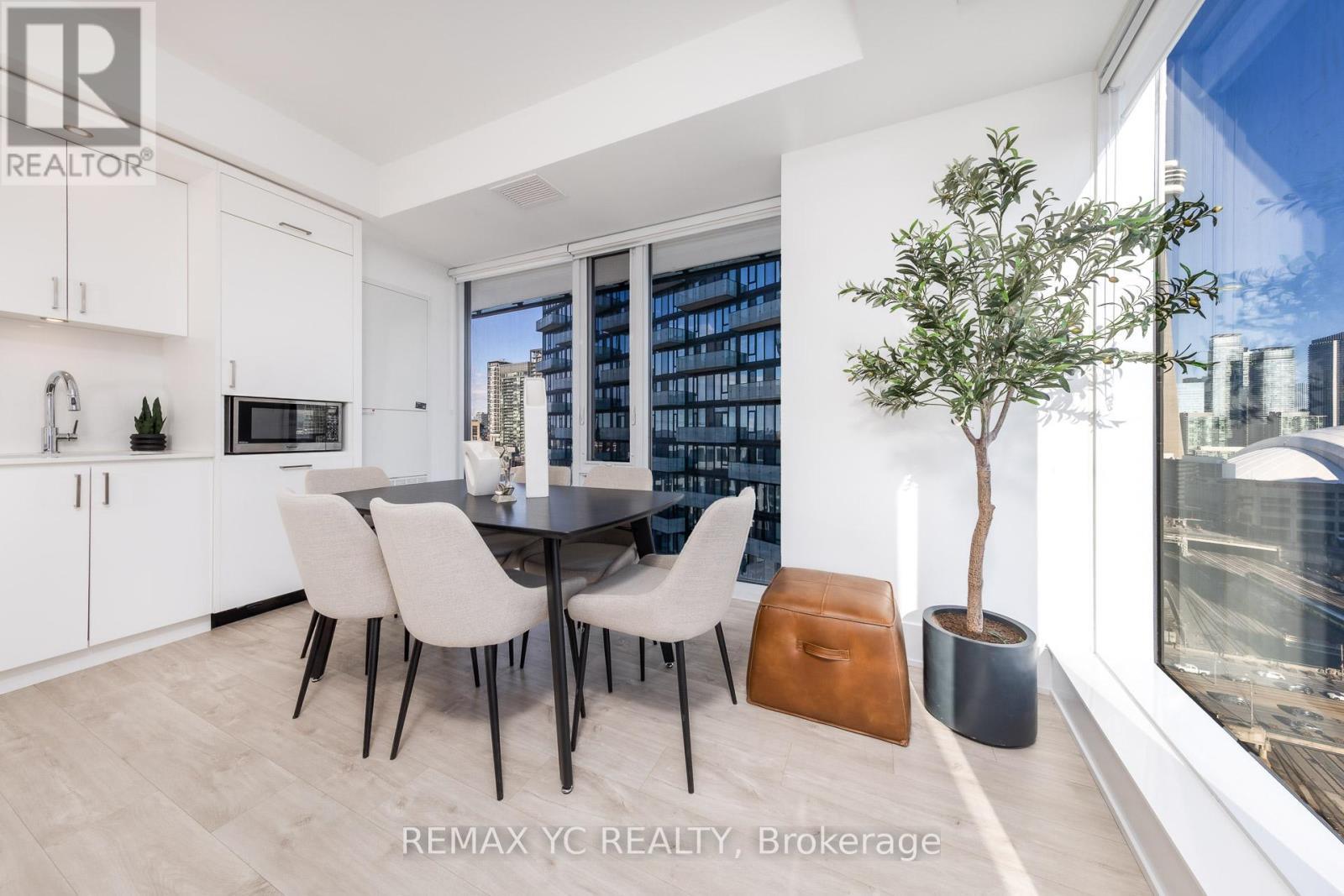 1612 - 470 Front Street, Toronto, Ontario  M5V 0V6 - Photo 5 - C12936272