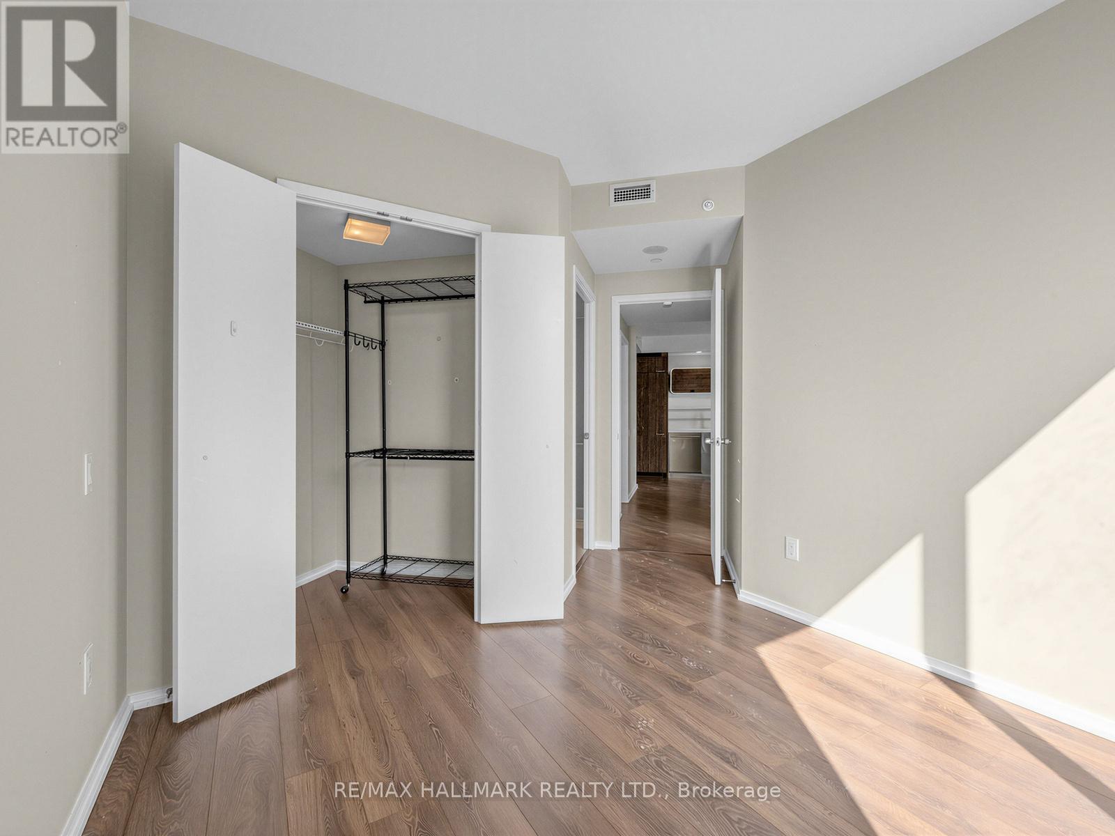 2012 - 45 Charles Street E, Toronto, Ontario  M4Y 0B8 - Photo 15 - C12936306