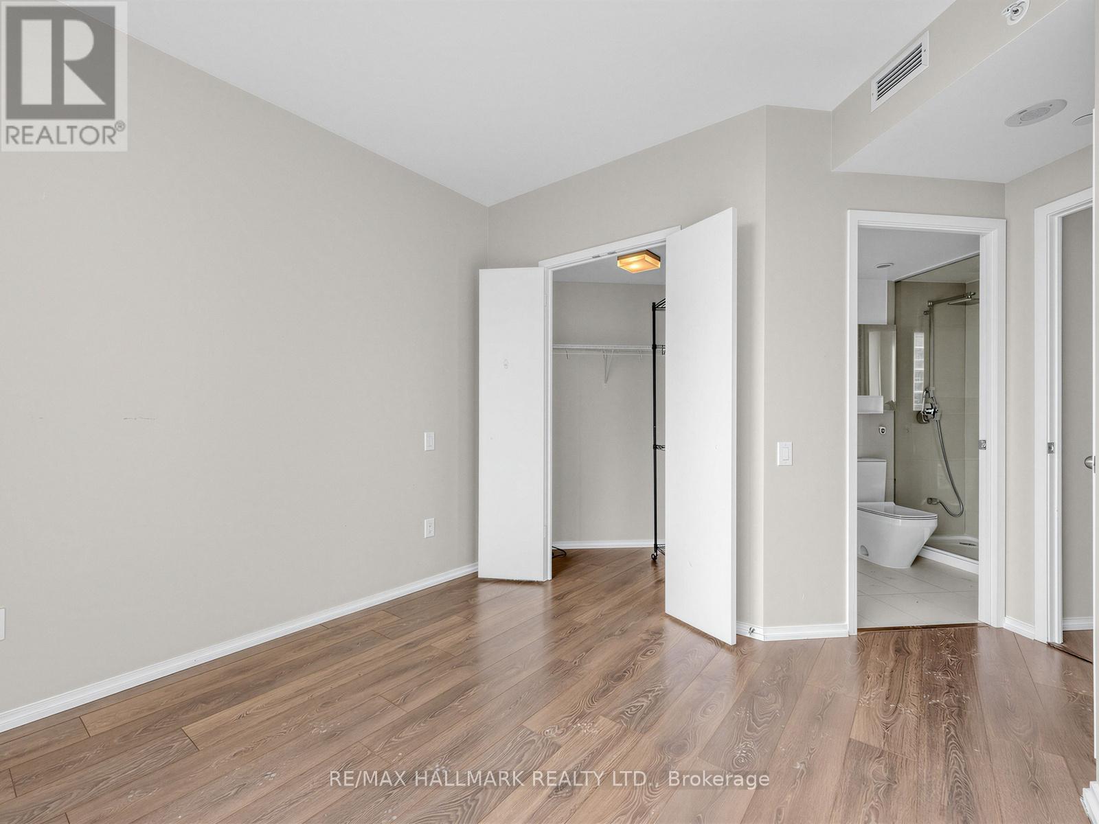 2012 - 45 Charles Street E, Toronto, Ontario  M4Y 0B8 - Photo 17 - C12936306