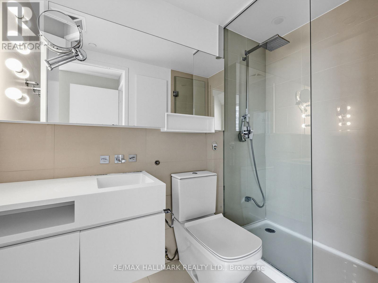 2012 - 45 Charles Street E, Toronto, Ontario  M4Y 0B8 - Photo 19 - C12936306