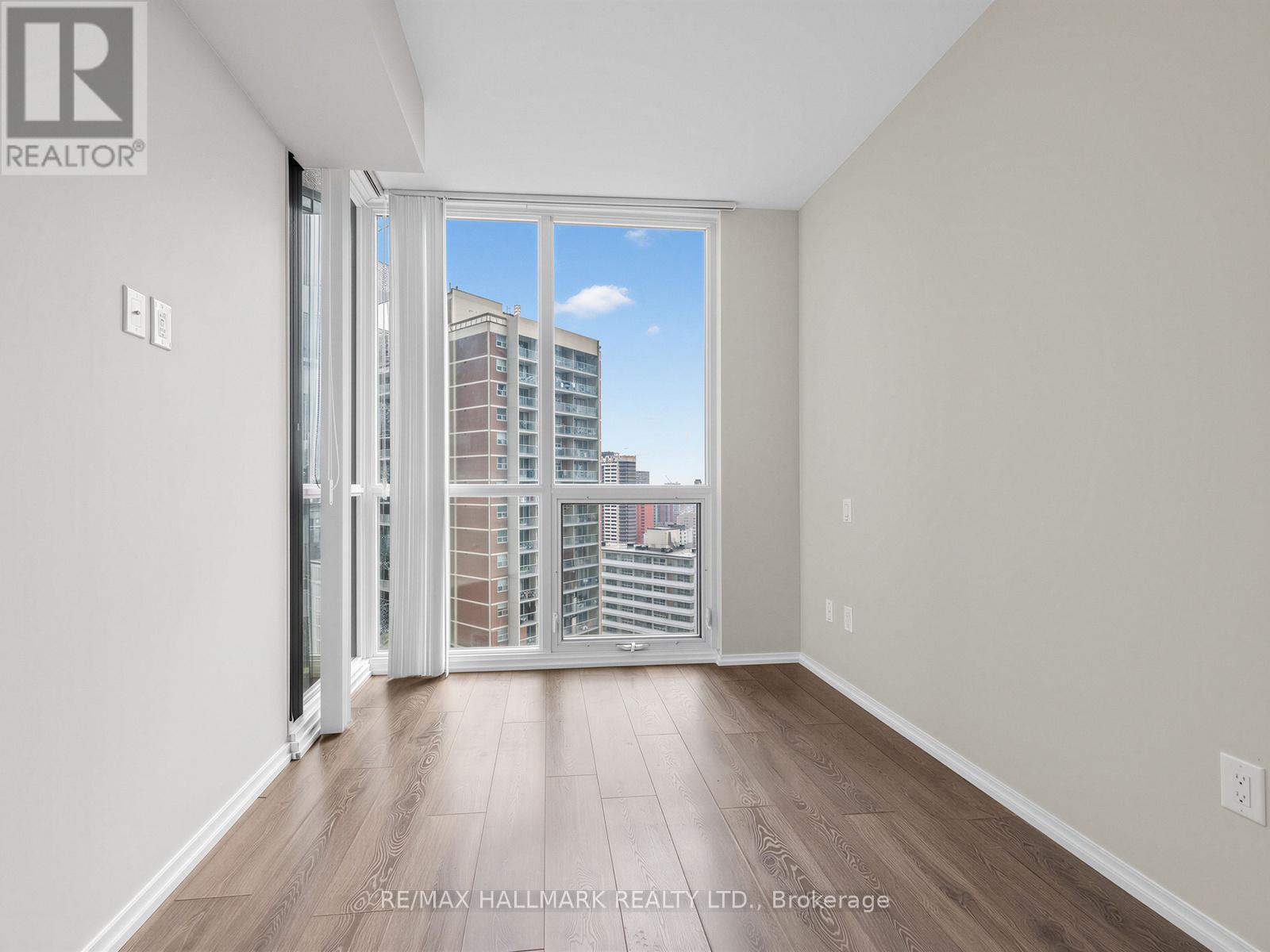 2012 - 45 Charles Street E, Toronto, Ontario  M4Y 0B8 - Photo 22 - C12936306