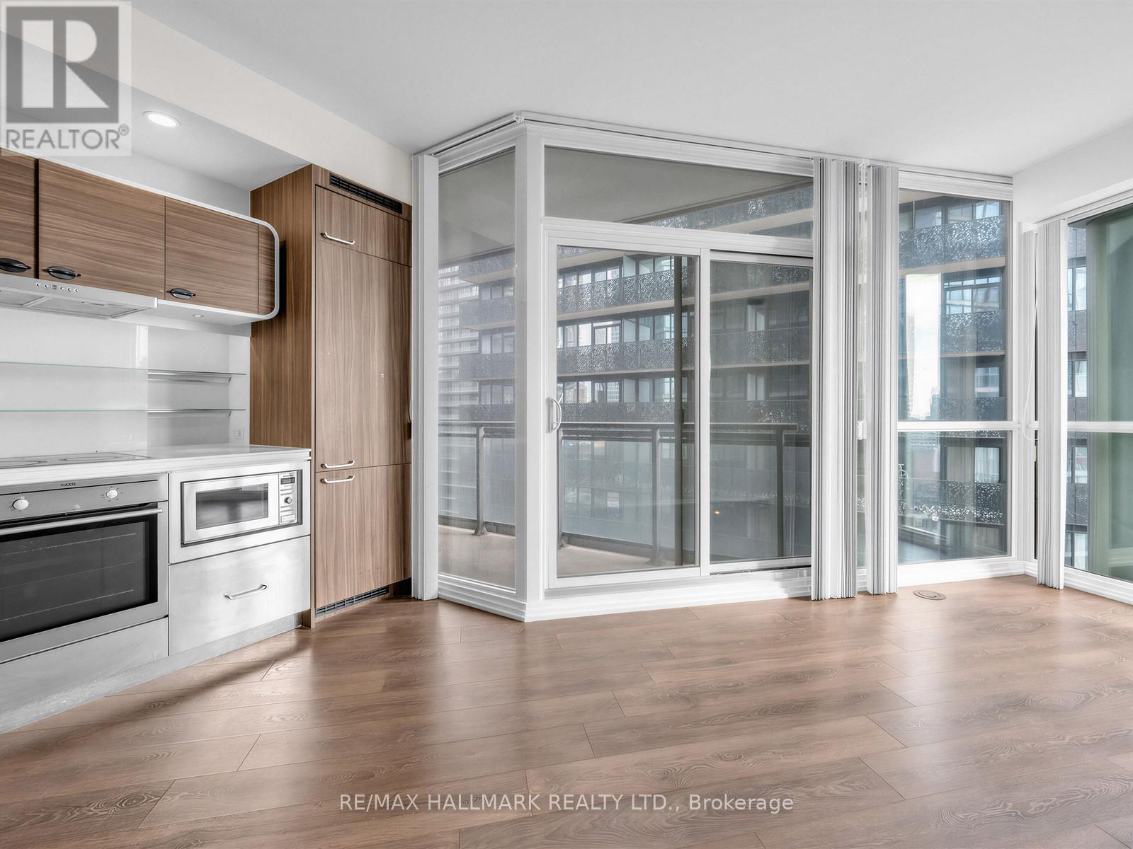 2012 - 45 Charles Street E, Toronto, Ontario  M4Y 0B8 - Photo 7 - C12936306