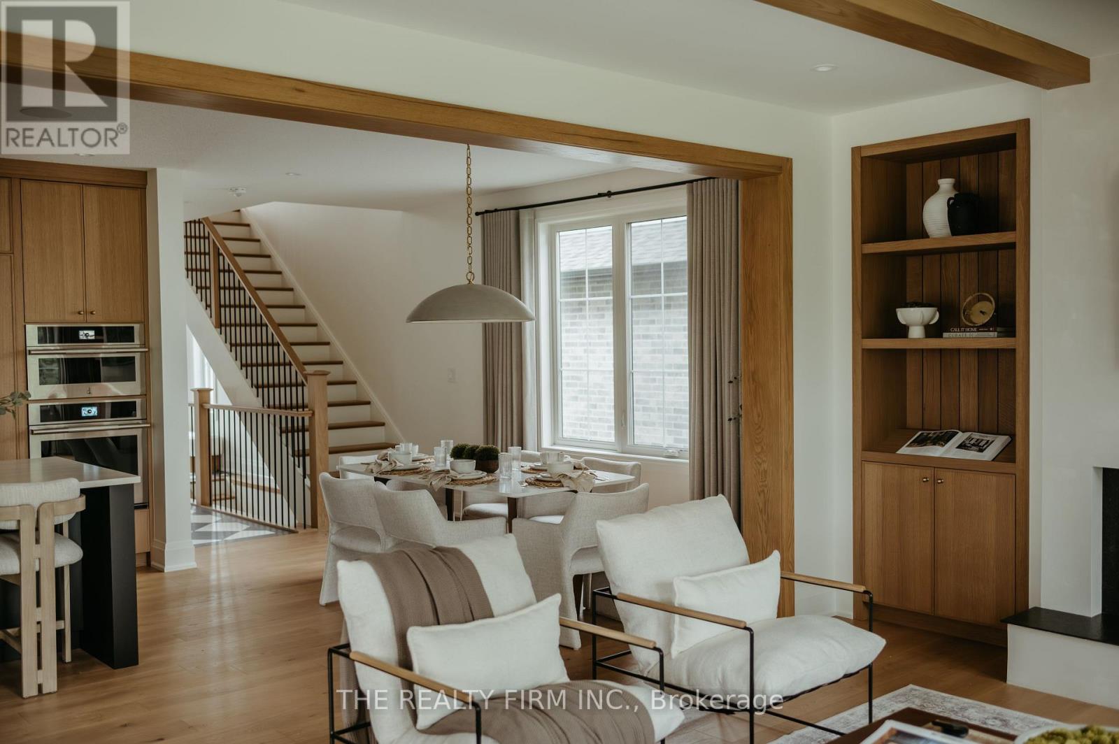 52 Royal Crescent, Southwold, Ontario  N5P 0G5 - Photo 13 - X12936216