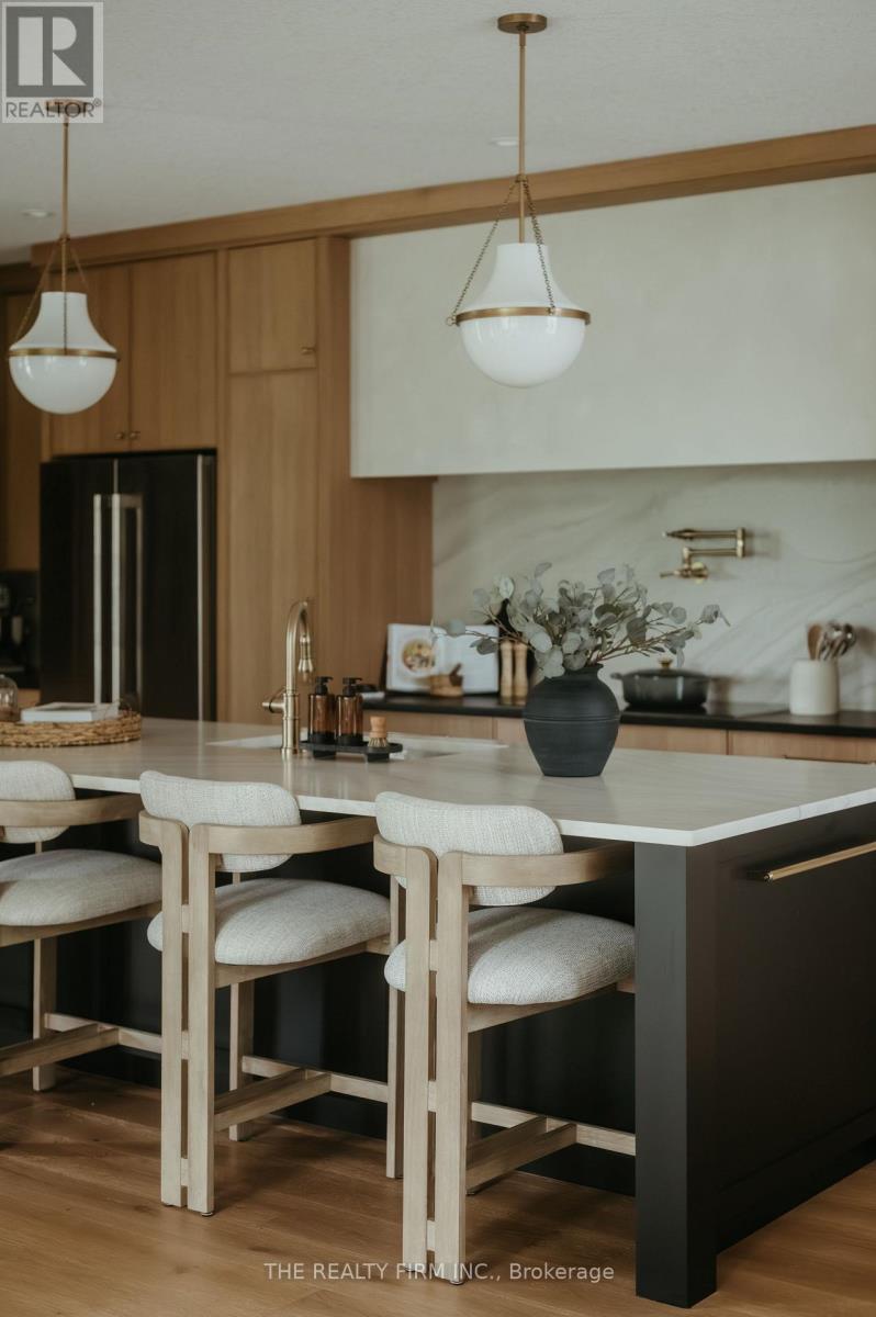 52 Royal Crescent, Southwold, Ontario  N5P 0G5 - Photo 22 - X12936216