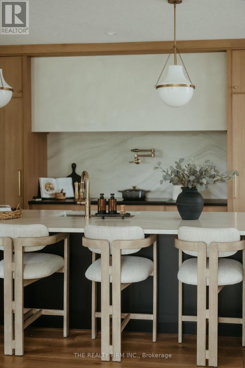 52 Royal Crescent, Southwold, Ontario  N5P 0G5 - Photo 23 - X12936216