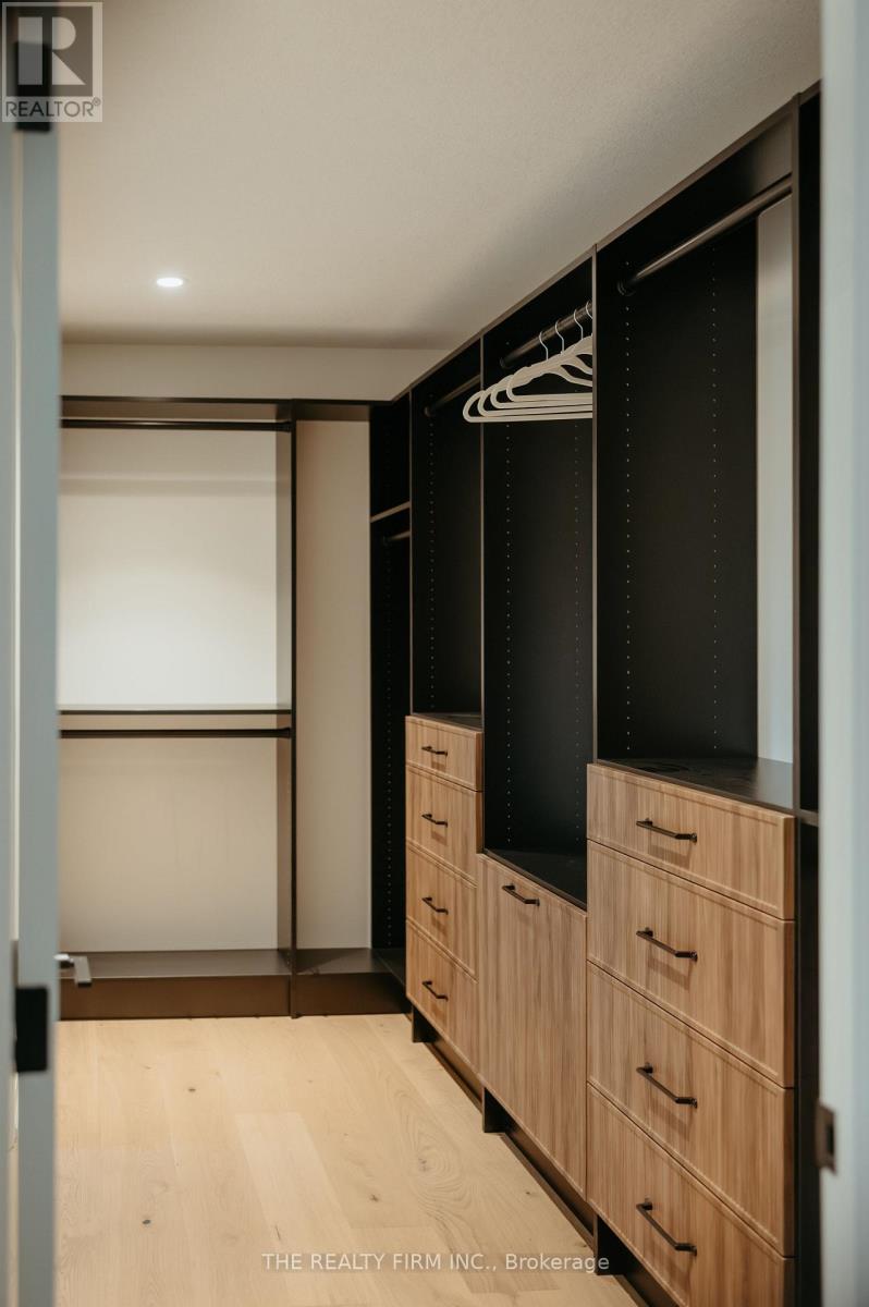 52 Royal Crescent, Southwold, Ontario  N5P 0G5 - Photo 27 - X12936216